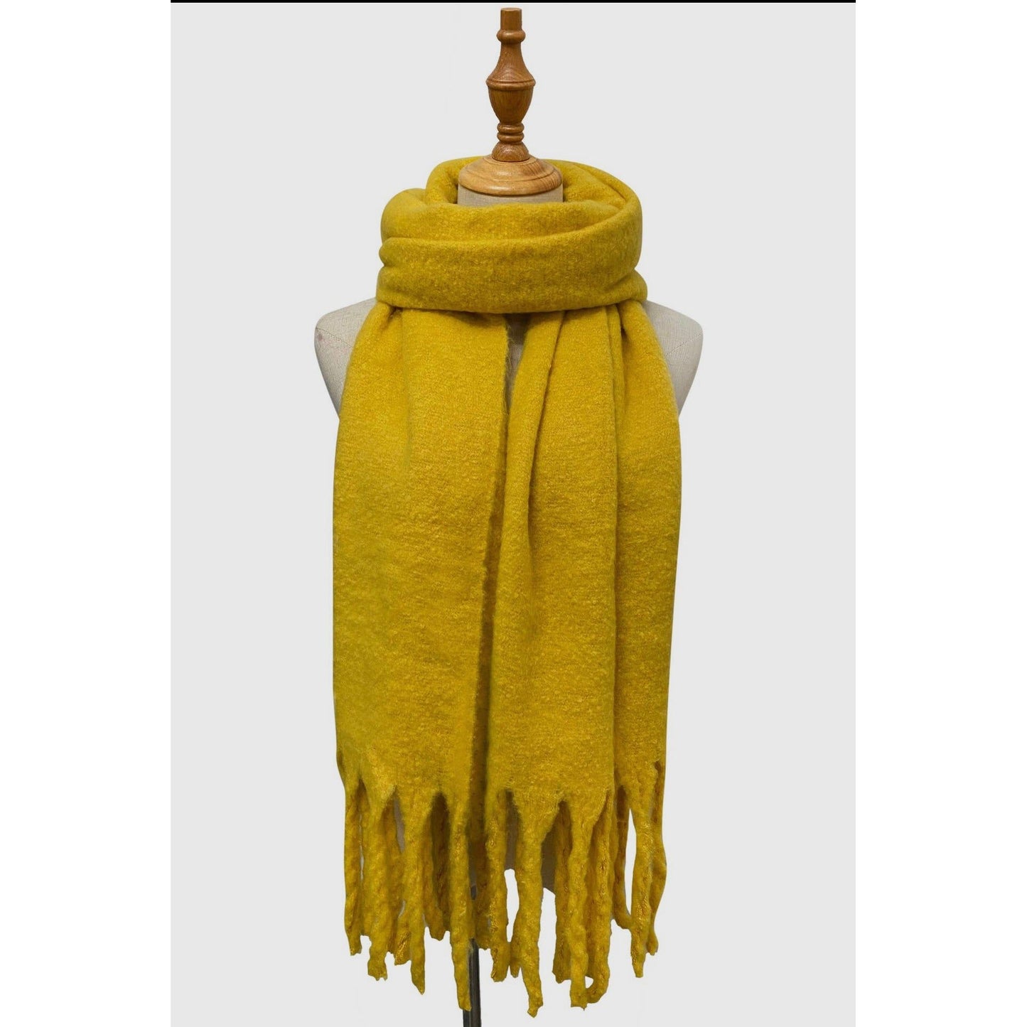 Yellow Scarf - lalucianagh