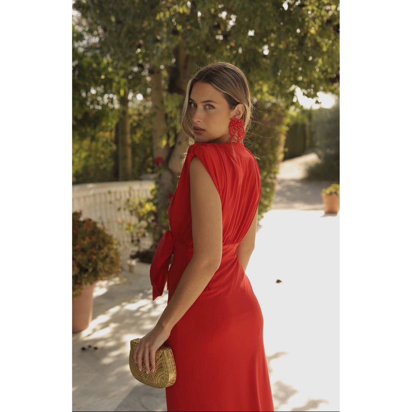 Red V-Neck Padded Sleeveless Midi Dress With Sizable Bow in Front