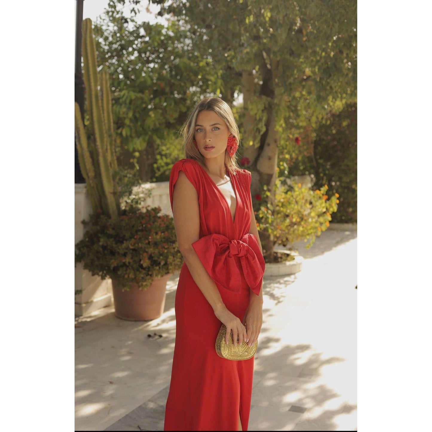 Red V-Neck Padded Sleeveless Midi Dress With Sizable Bow in Front